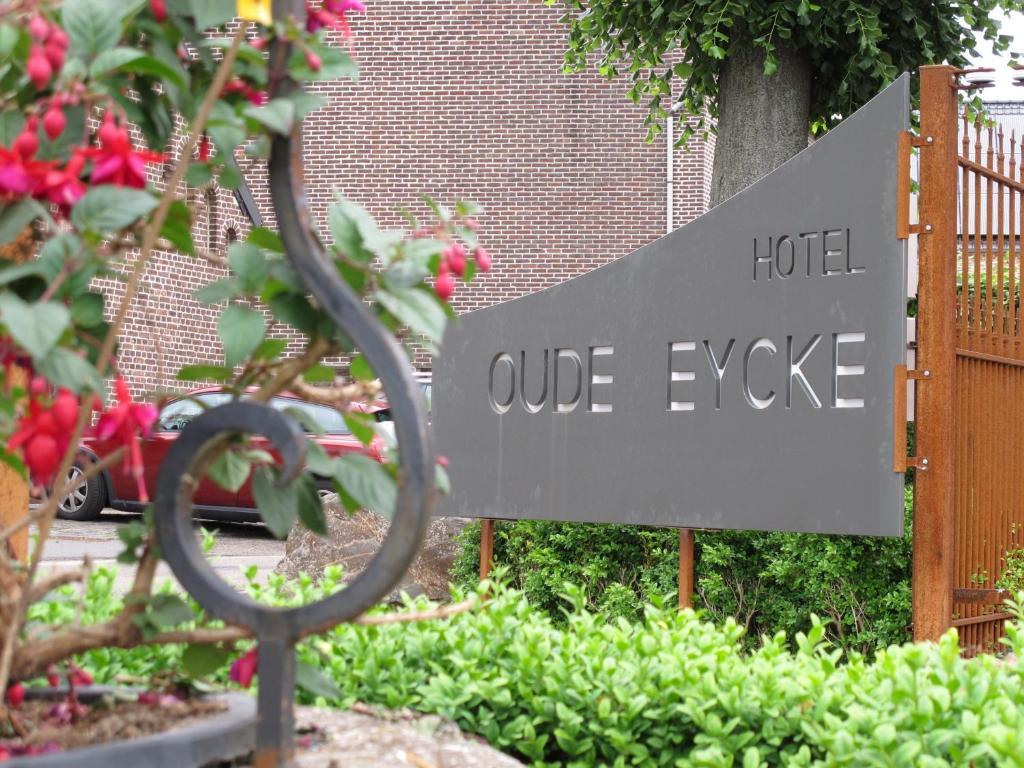 Hotel Oude Eycke Maaseik Buitenkant foto
